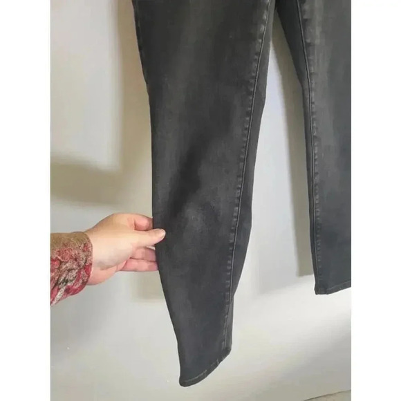 Women's Ann‎ Taylor Curvy Fit Skinny Jeans - Size 6 Black EUC! 0136 - Picture 5 of 12